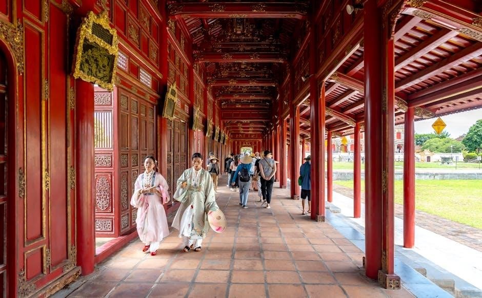 vietnam tour guide