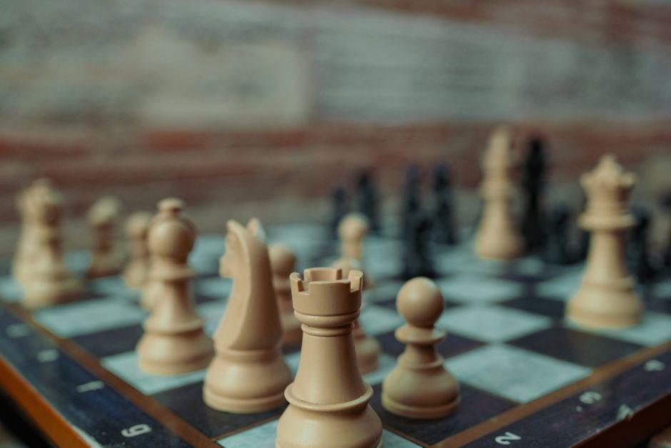 queen’s gambit move by move pdf